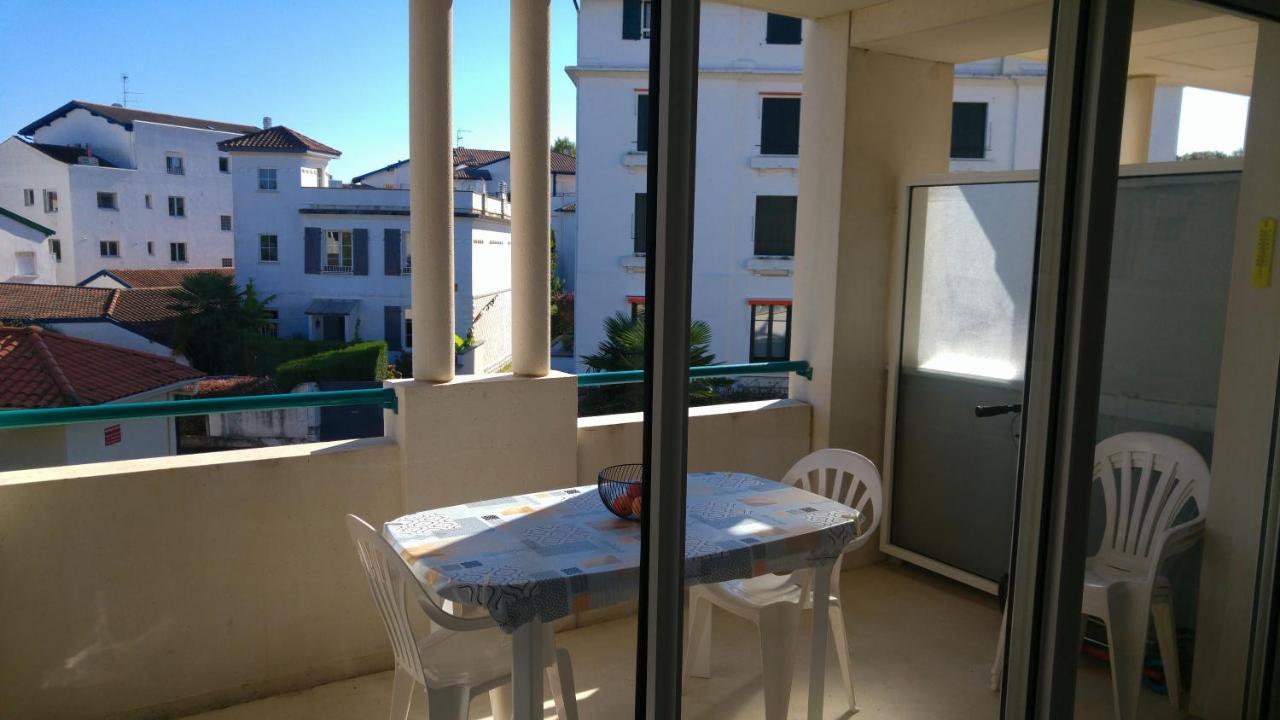 Apartment Ideal Couple 2 Enfants, Bien Situe, Calme *